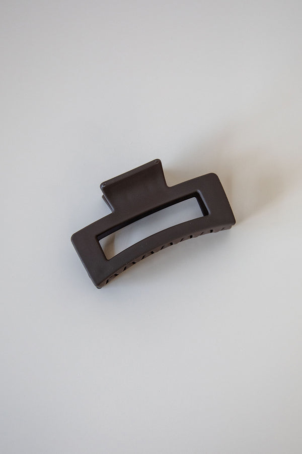 Hallie Claw Hair Clip - Chocolate