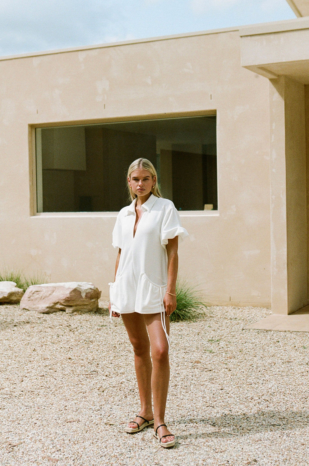 White Collar V Neck Puff Sleeve Airlie Playsuit