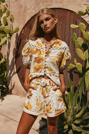 Jara Shorts - Agalia