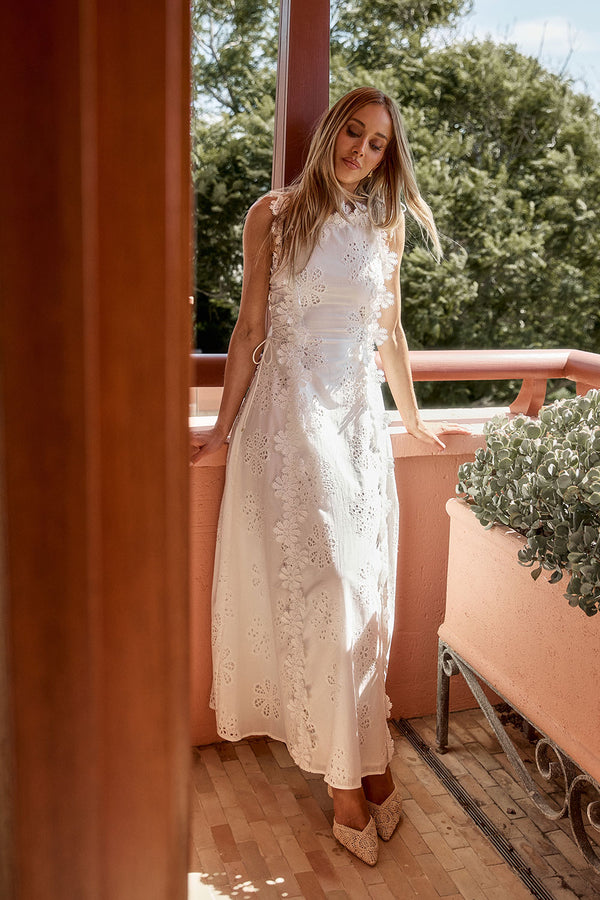 Araminta Embroidered Maxi Dress - Stella Marina - White
