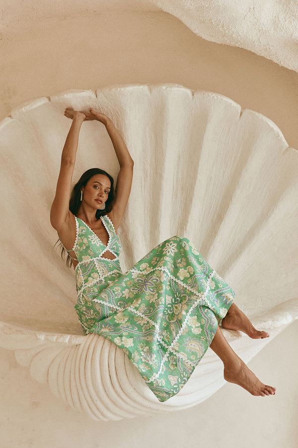 Green Floral Heritage Print V Neck Maxi Evia Dress