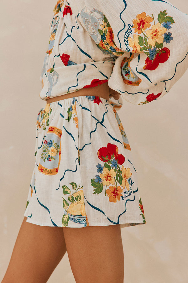 White Trattoria Print Drawstring Amorina Shorts
