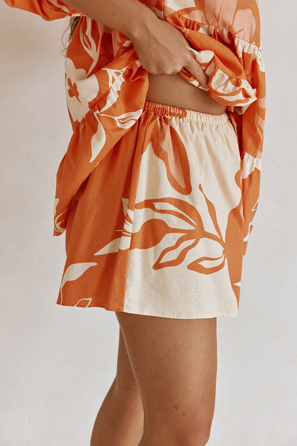 Toria Shorts - Sunset Botanica