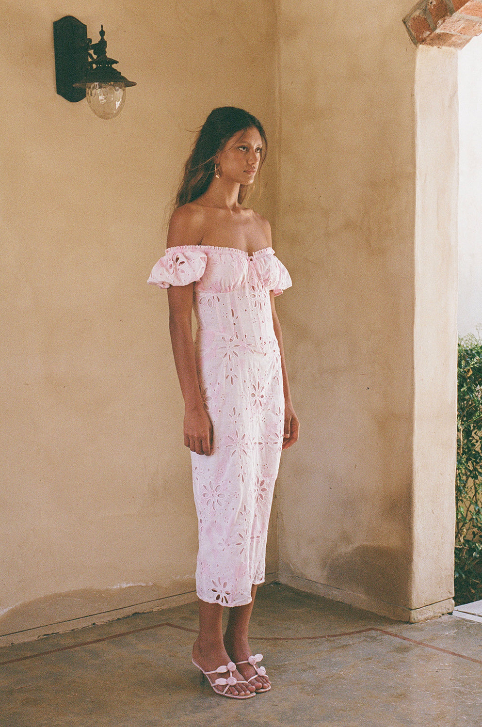 Jhene Off Shoulder Midi Dress - Pink