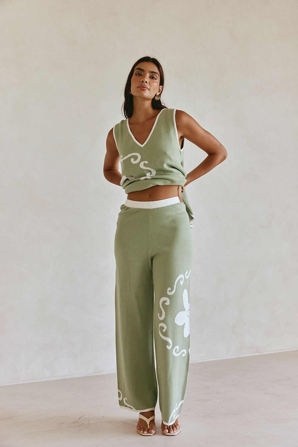 Green Ocean Relic Print Elastic Malani Pants