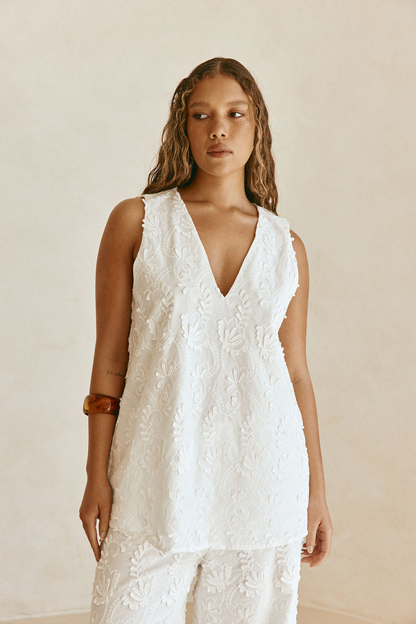 White Leafy Motif V Neck Cambria Top