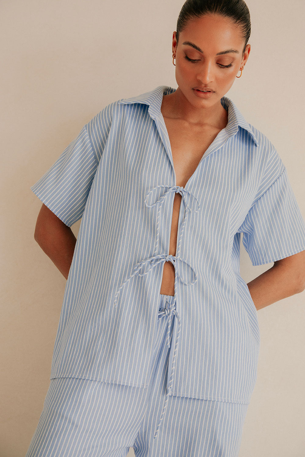 Blue Short sleeve Collar Tie Split Brielle Top