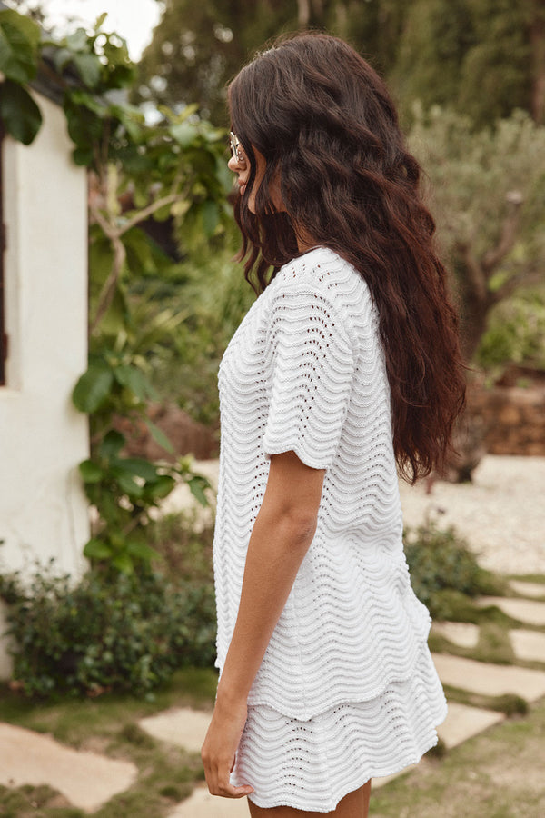 White Wave Knit Short Sleeve Leah T Shirt Top