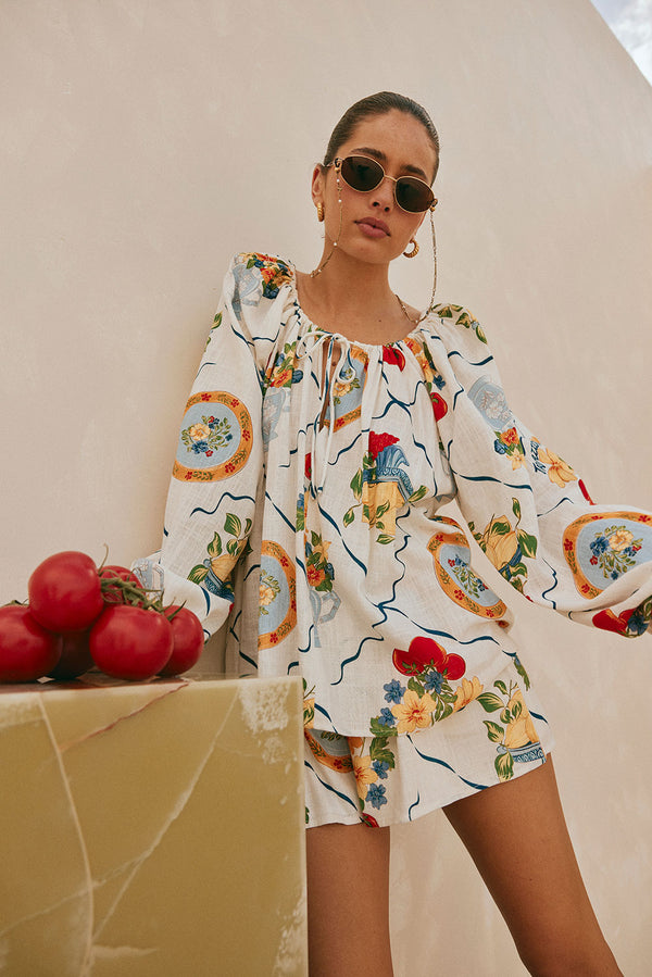 White Trattoria Print Drawstring Amorina Shorts