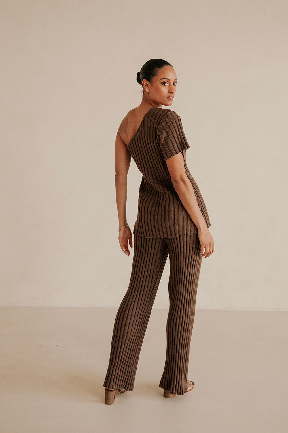 Brown Ribbed Cotton Knit Elastic Neena Pants