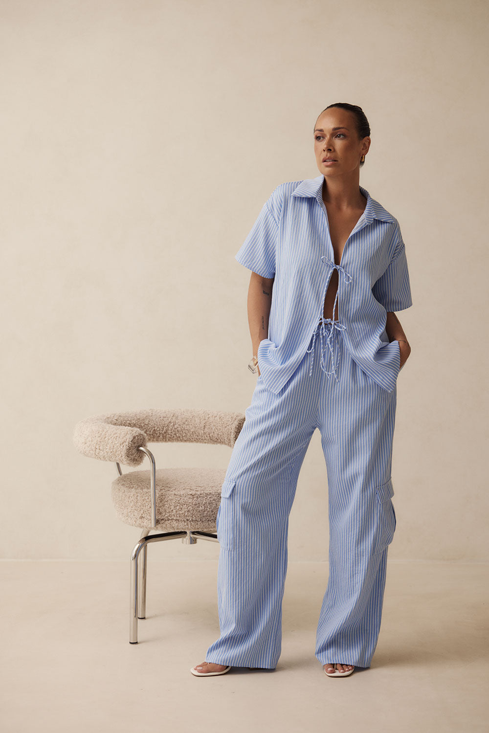 Blue Short sleeve Collar Tie Split Brielle Top