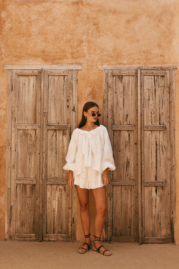 White Broderie Elastic Drawstring Aveline Shorts