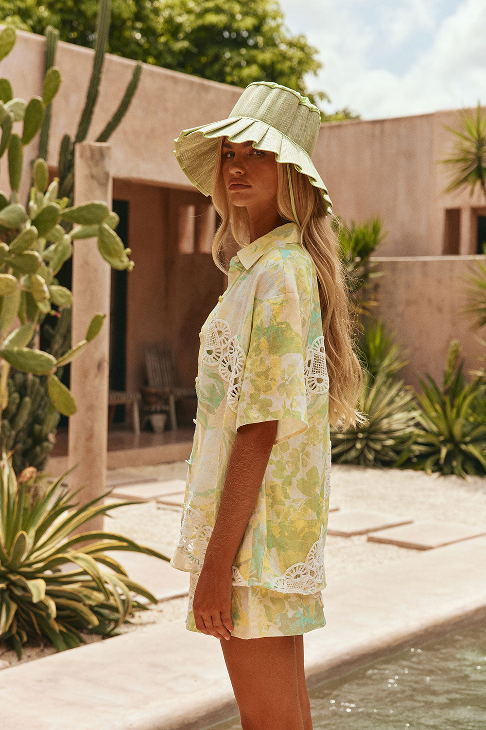 Green Fiore Festivo Print Button Up Aquila Shirt