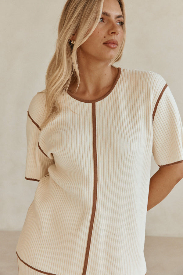 SAMPLE-Cinna Top