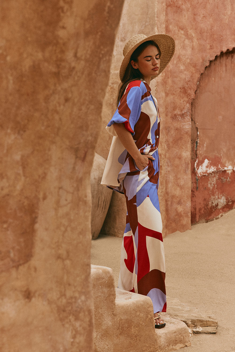 Valley Red Print Button Up Short Sleeve Dia Top