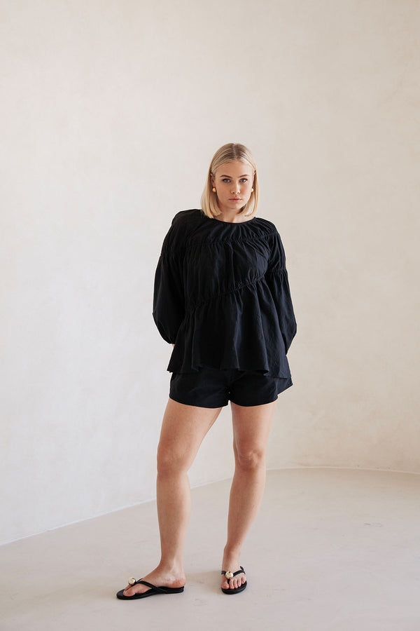 Black High Waist Elastic Drawstring Akel Shorts