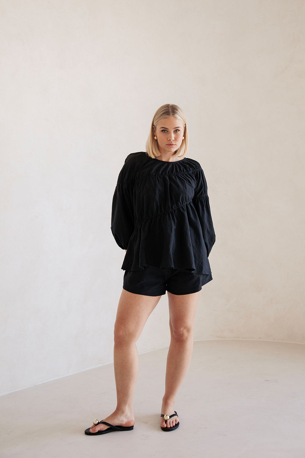 SAMPLE-Akel Shorts - Black