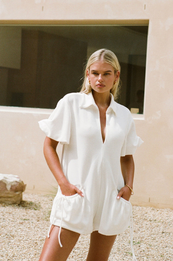 White Collar V Neck Puff Sleeve Airlie Playsuit