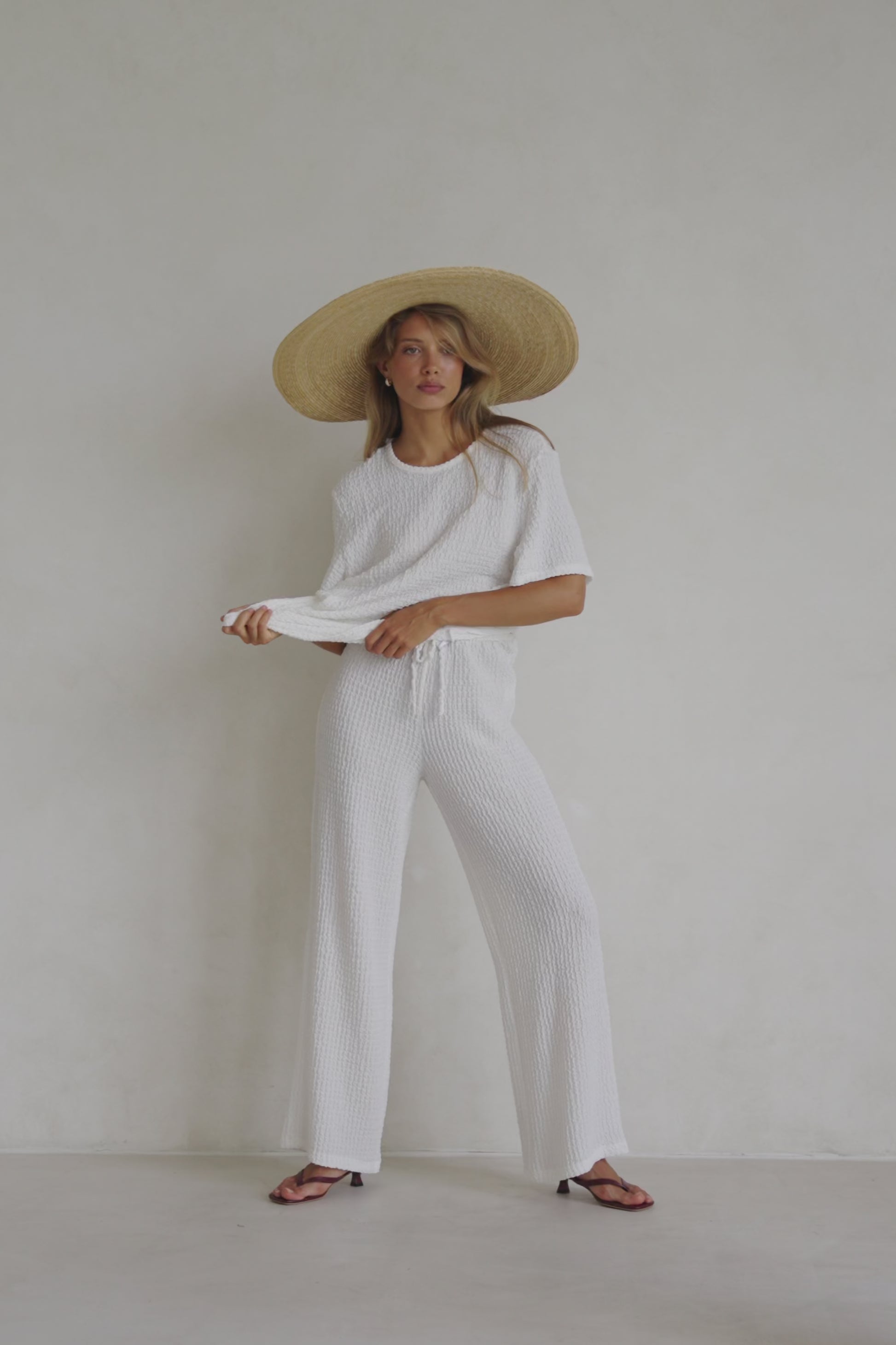 White Textured Elastic Drawstring Adora Plants