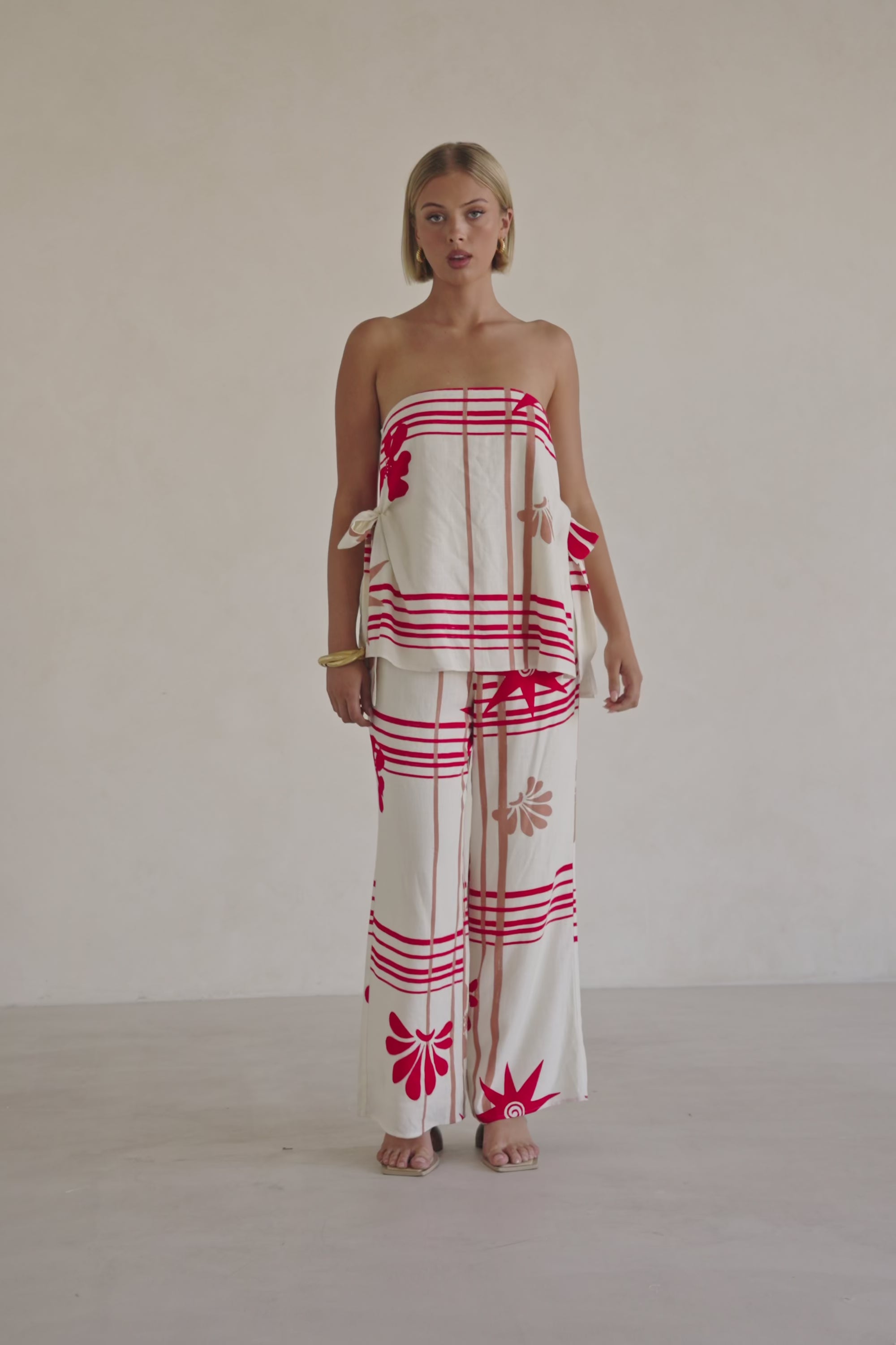 Cream Moana Red Print Elastic Drawstring Aspyn Pants