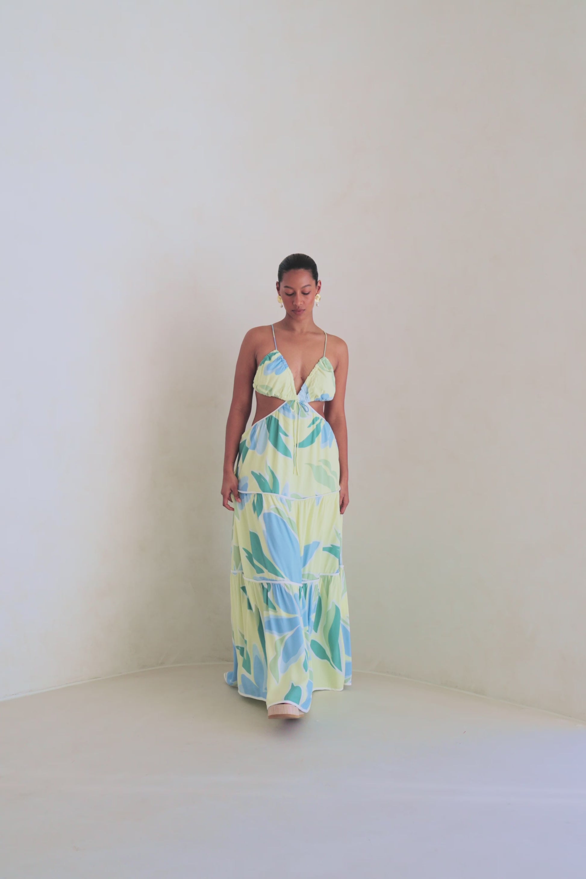 Backless Cutout Maxi Lotte Dress - Blue Green White