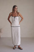 Video, Aluna Skirt