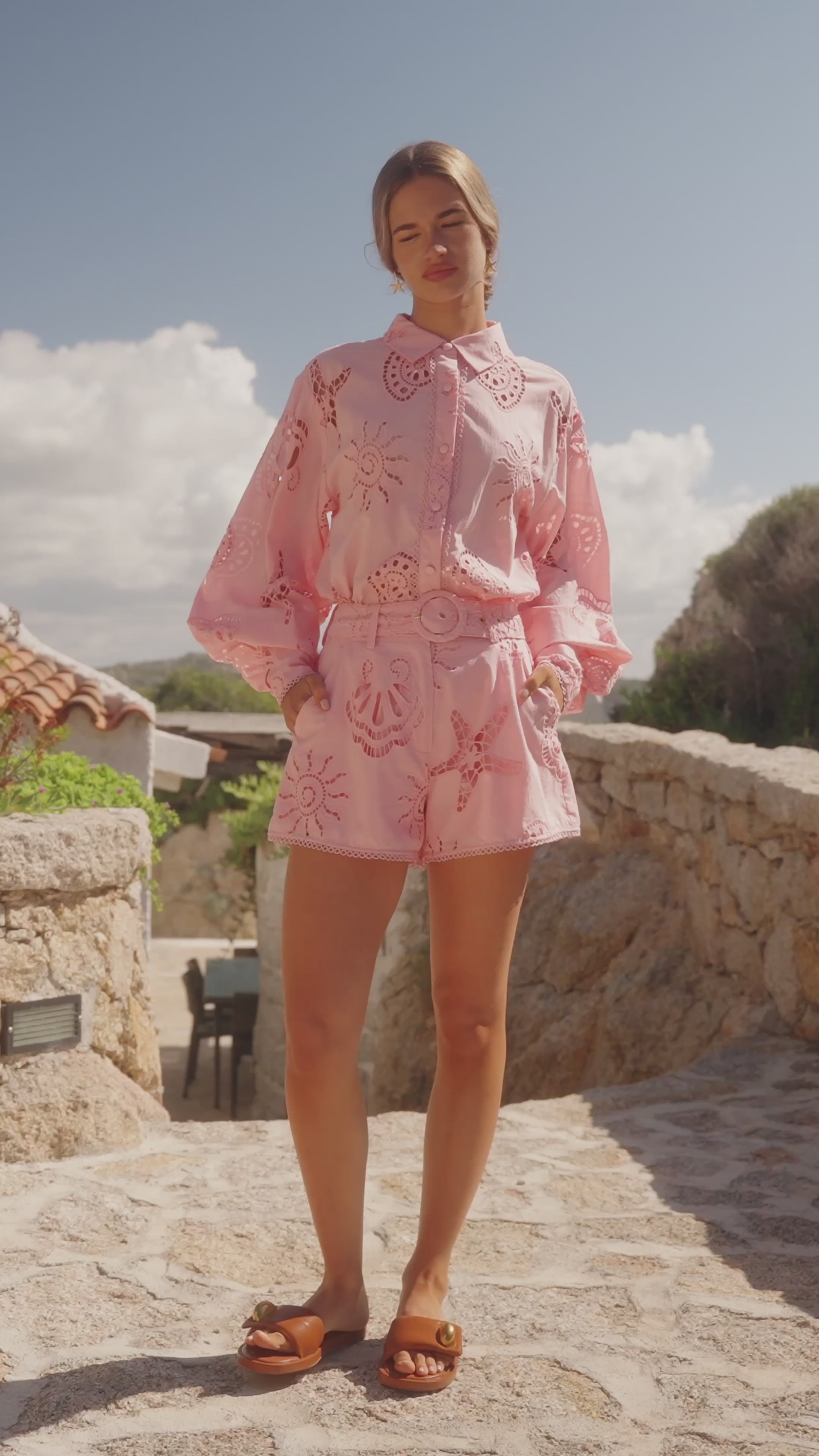Corallo Rosa Embroidered High Waist Carilo Shorts