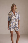 Thessy Shorts - Outline Floral