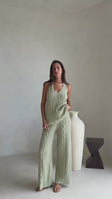 Video, Azari Pants - Green