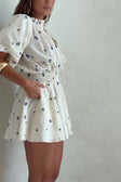 Video, Maiden Dress