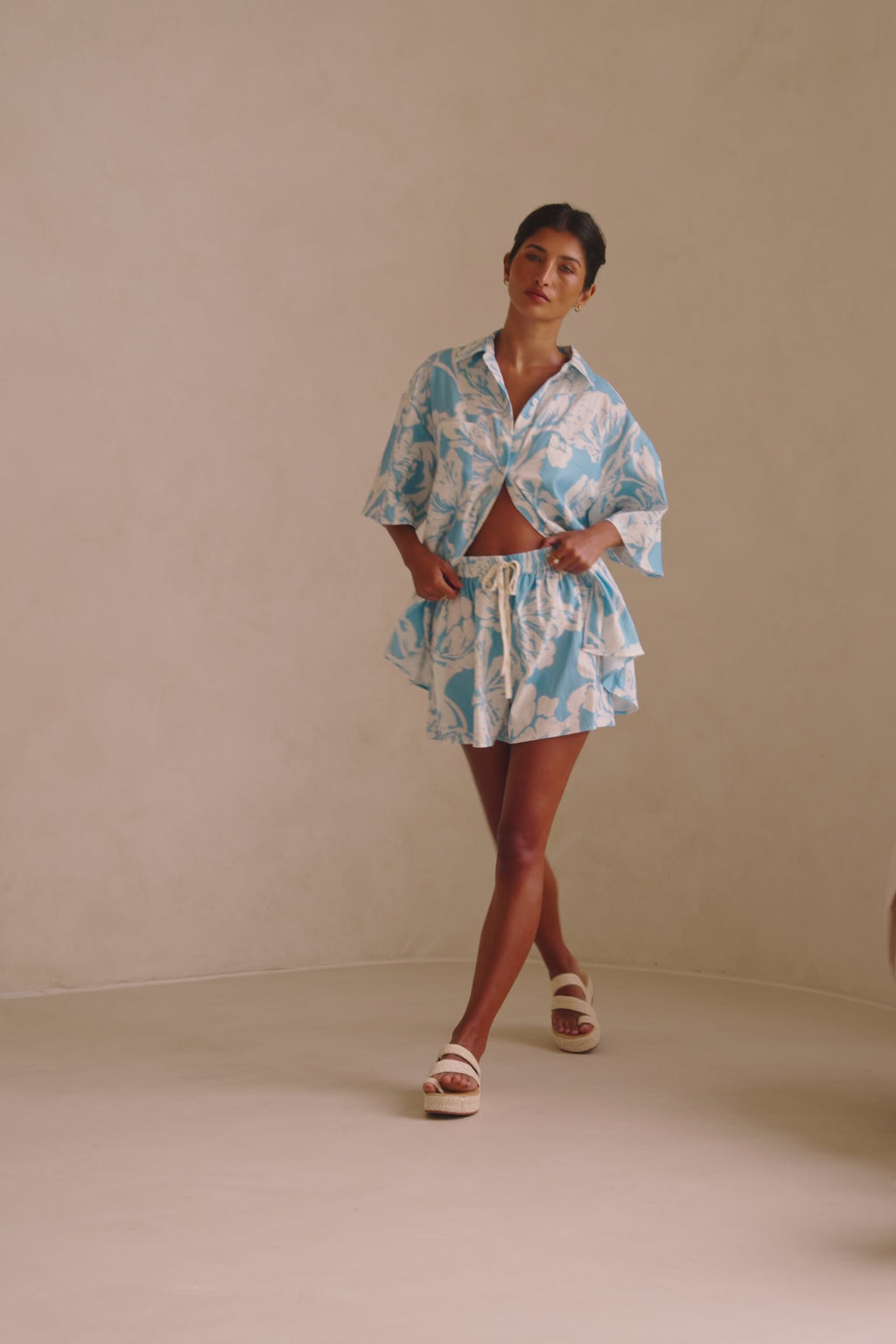 White Sol Floral Print Drawstring Tahlee Shorts