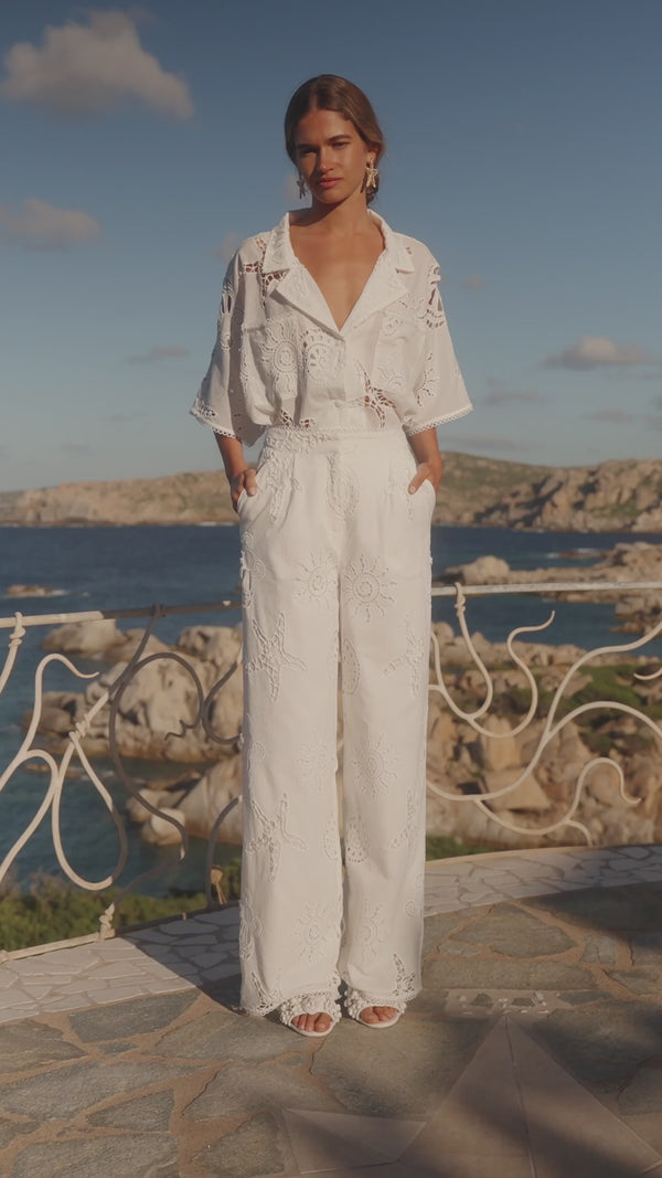 Nissi Collared White Embroidered Short Sleeve Shirt - Corallo Bianca