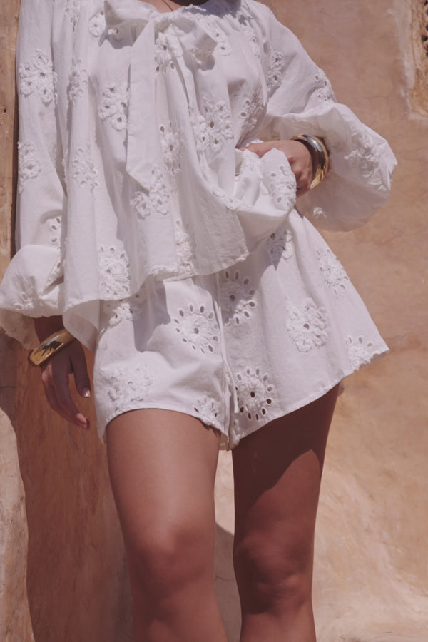 White Broderie Elastic Drawstring Aveline Shorts