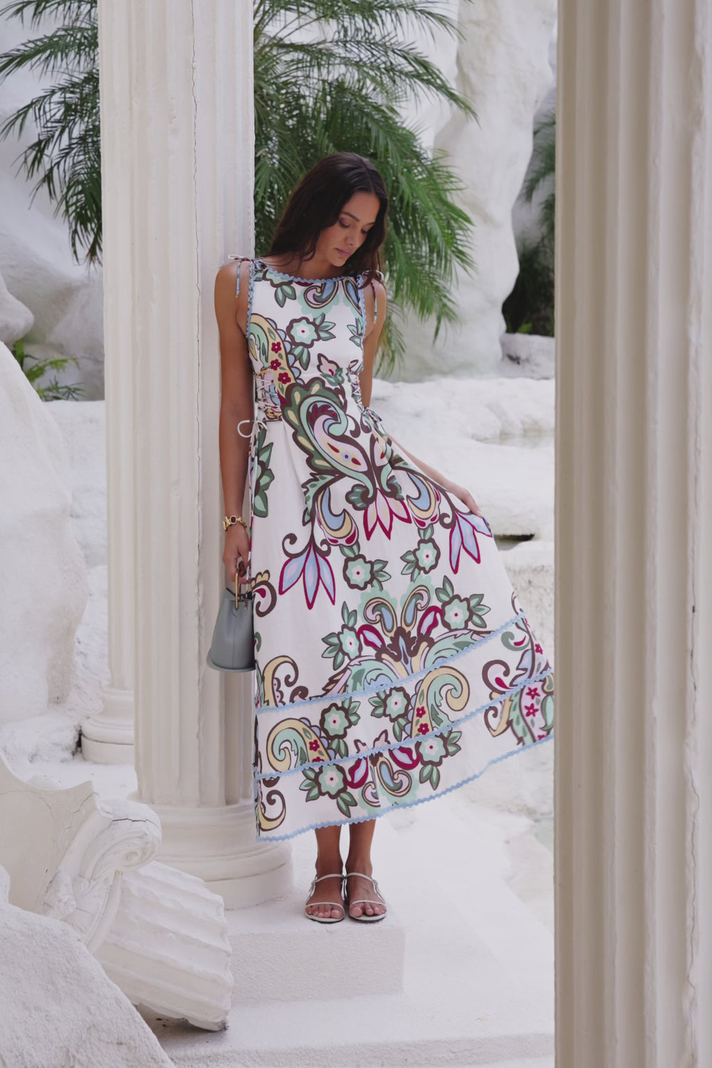 Blue Floral Paradesios Print