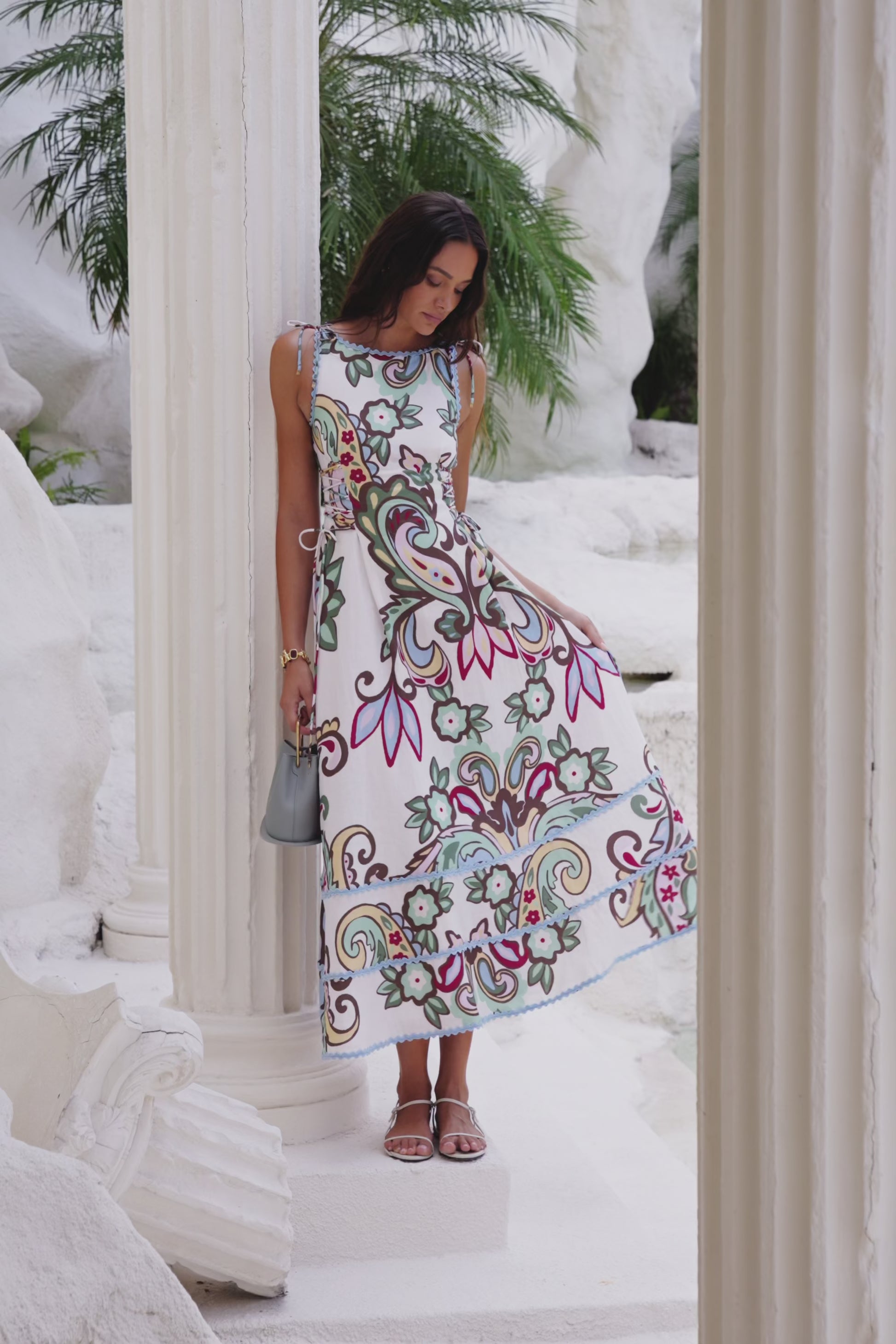 Blue Floral Paradesios Print