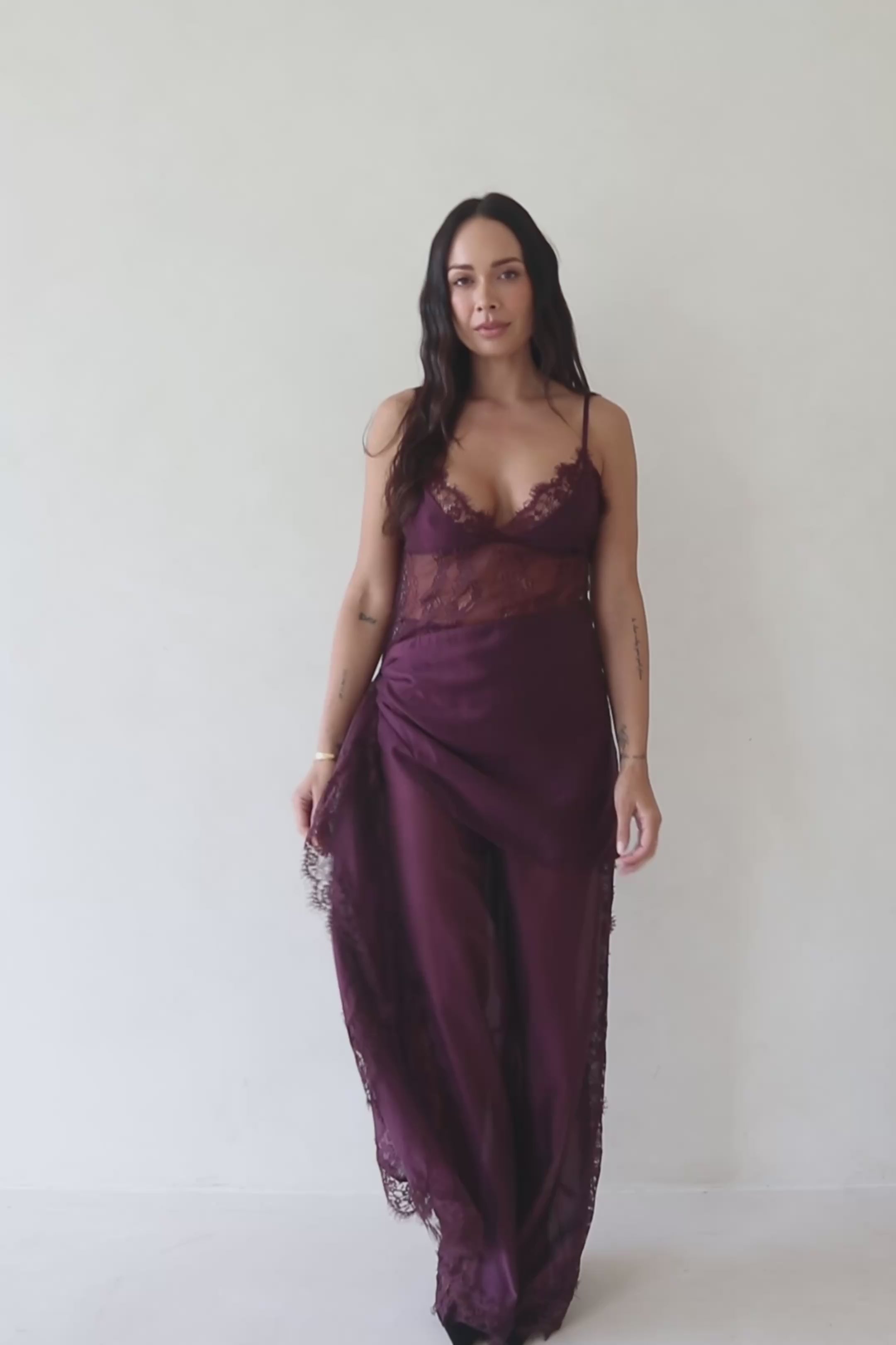 Annika Top - Pinot