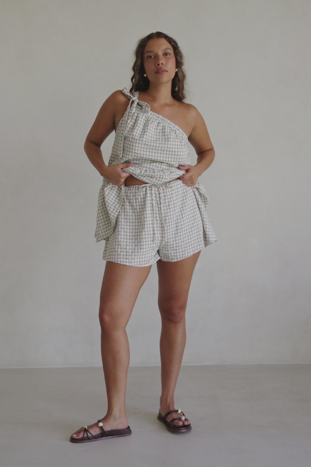 Beige Gingham Elastic Drawstring Charlie Shorts