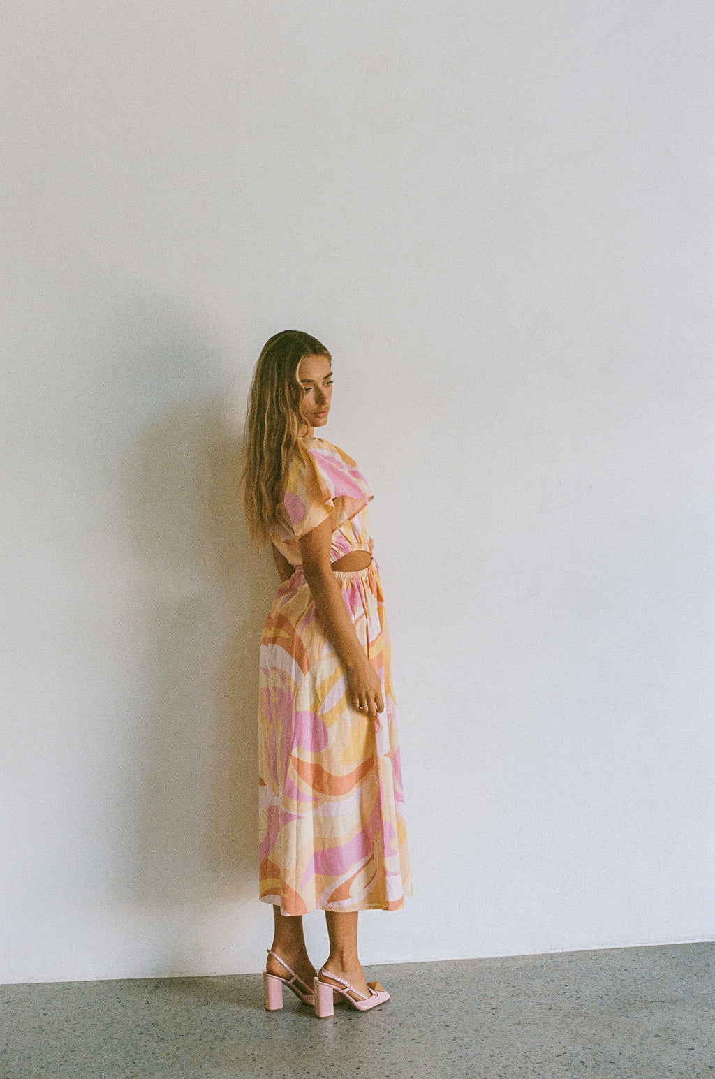 SAMPLE-Ezzy Midi Dress